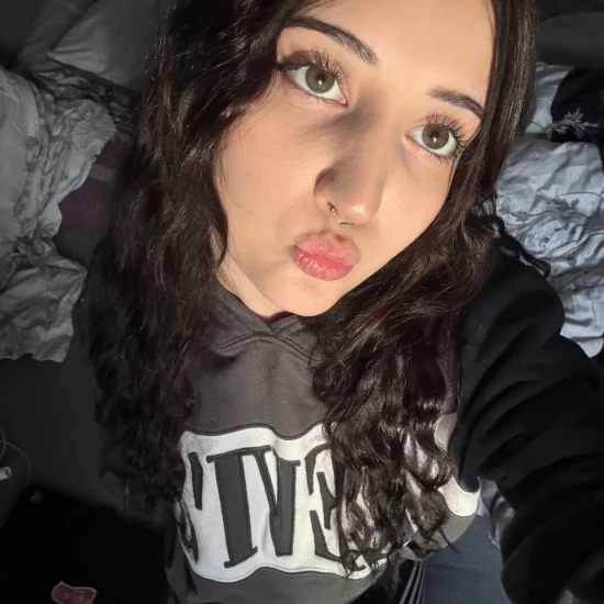 KinkyBabe ⛓️💜